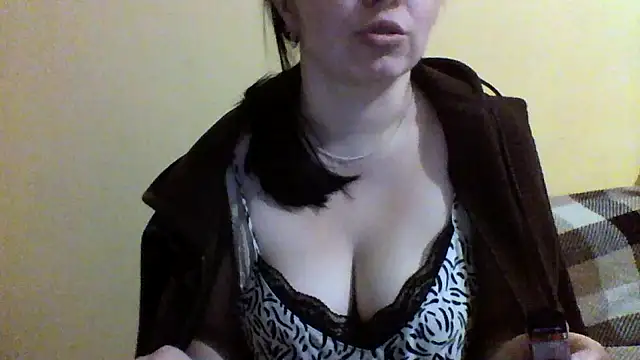 Vitalina282128 online show from February 4, 11:00 pm