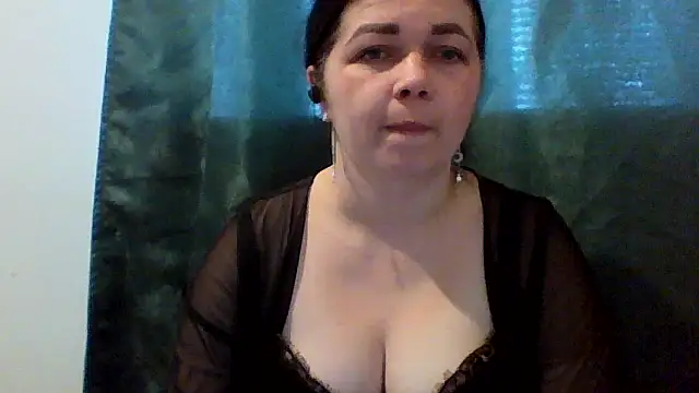 Vitalina282128 online show from May 18, 9:14 am