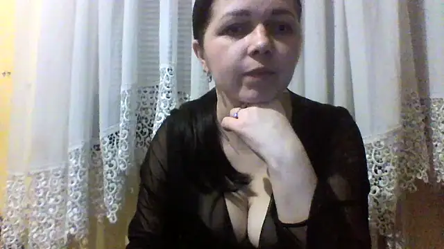 Vitalina282128 online show from February 12, 12:32 am