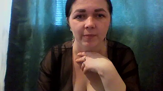 Vitalina282128 online show from May 10, 2:08 pm