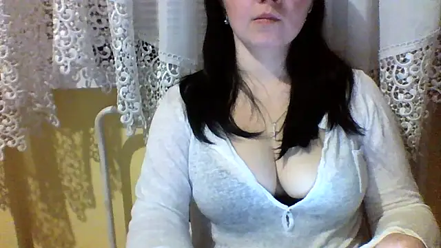 Vitalina282128 online show from January 13, 8:46 pm