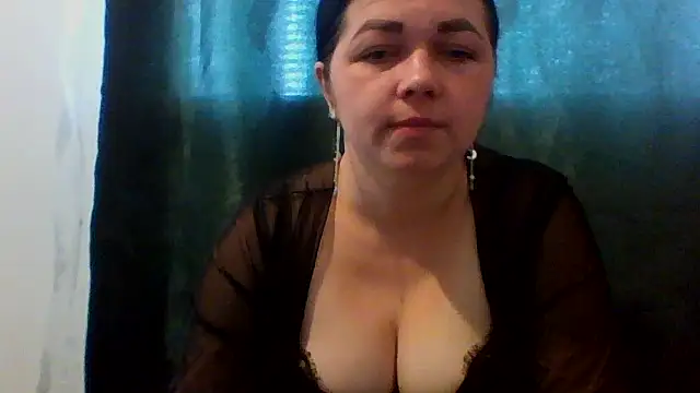 Vitalina282128 online show from May 12, 10:32 am