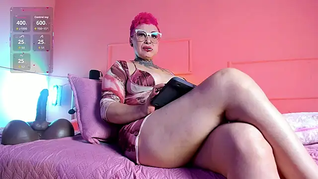 MATURE HARDCORE online show from March 13, 3:33 am