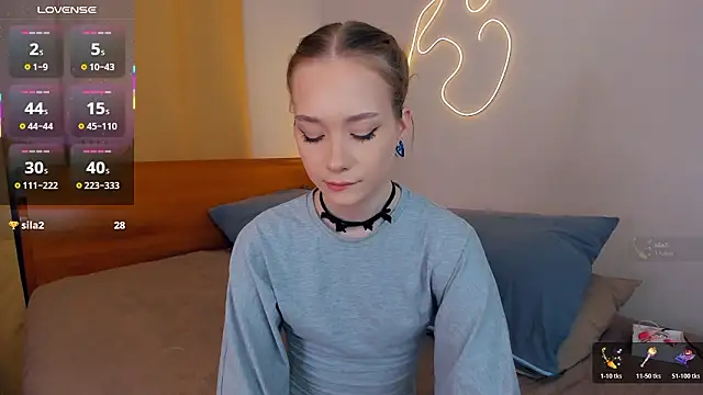 AdalineSheetz online show from March 25, 7:13 pm