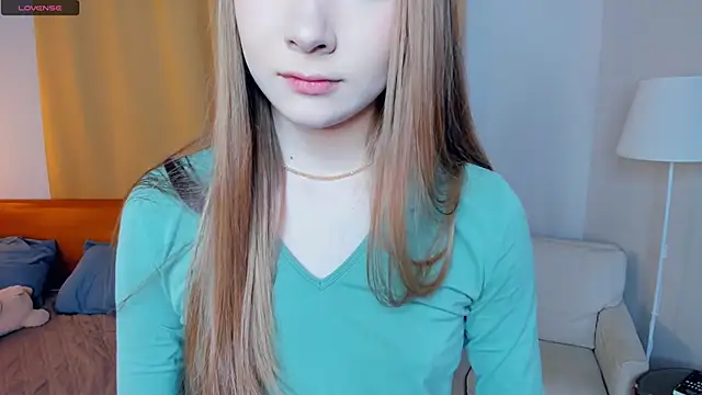 AdalineSheetz online show from December 5, 7:23 pm