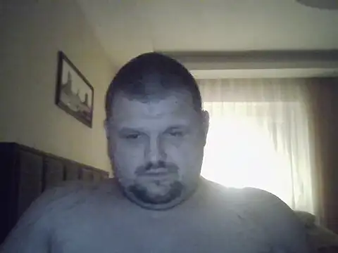 Snapshot of cyrex_monster chatting on December 5, 9:12 pm cyrex monster online show from December 5, 9:12 pm