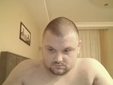 Snapshot of cyrex_monster chatting on January 12, 6:15 pm cyrex monster online show from January 12, 6:15 pm