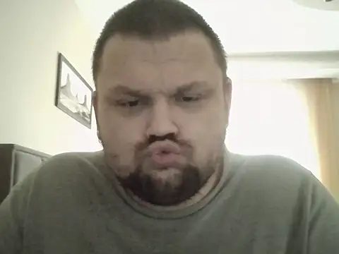 Snapshot of cyrex_monster chatting on December 21, 11:23 am cyrex monster online show from December 21, 11:23 am