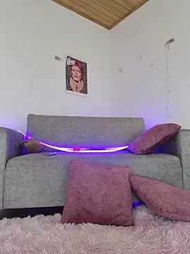 dirty diiana online show from December 16, 10:08 am