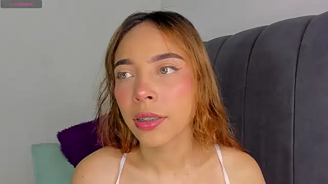 Snapshot of Evelin888 chatting on July 9, 3:22 pm Evelin888 online show from July 9, 3:22 pm