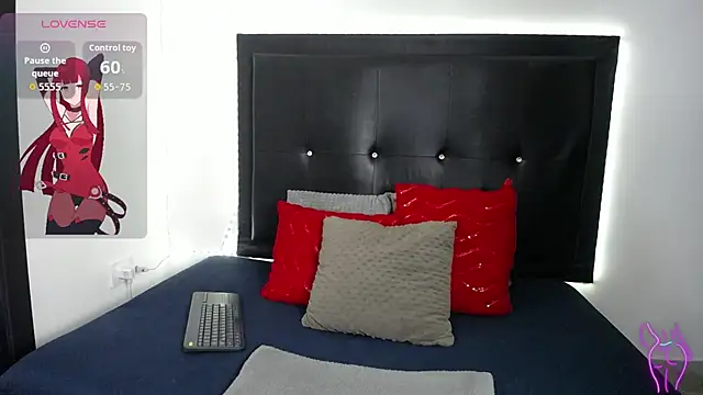 perla stone 20 online show from December 16, 9:08 pm