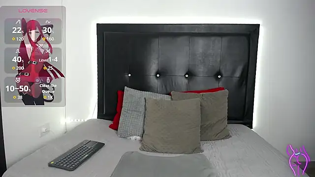 perla stone 20 online show from November 27, 4:40 pm