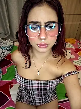 Sarah Lark- online show from January 9, 1:12 am