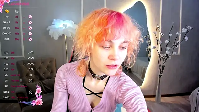 Awawrin online show from November 20, 2:29 pm