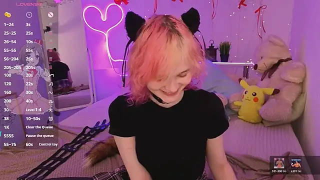 Awawrin online show from March 15, 8:38 pm