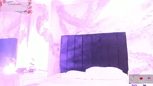 lilithDraven  online show from February 9, 4:21 am