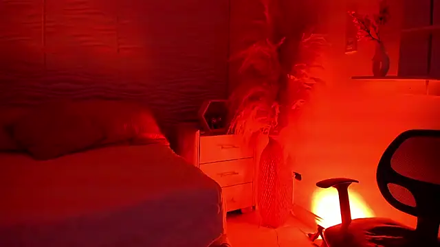 lilithDraven  online show from March 24, 4:01 am