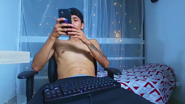 D3mon cock online show from November 28, 3:50 am