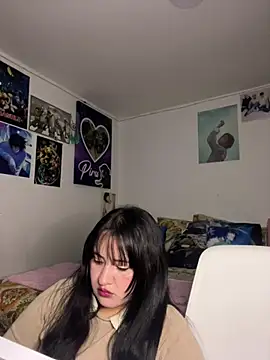 Snapshot of Just_danna chatting on July 2, 4:29 am Just danna online show from July 2, 4:29 am