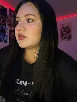 Snapshot of Just_danna chatting on July 7, 4:37 am Just danna online show from July 7, 4:37 am