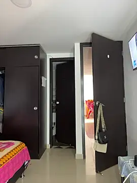 Just danna online show from January 9, 2:35 pm