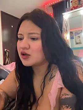 Just danna online show from February 5, 11:17 am