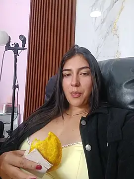 ViolettaWalton1 online show from December 5, 7:23 pm