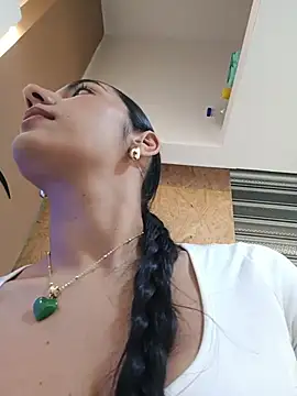 ViolettaWalton1 online show from July 28, 1:43 pm