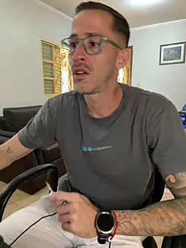 Lucasjandre online show from March 26, 2:04 pm