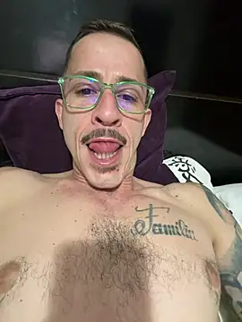 Lucasjandre online show from July 7, 9:40 pm