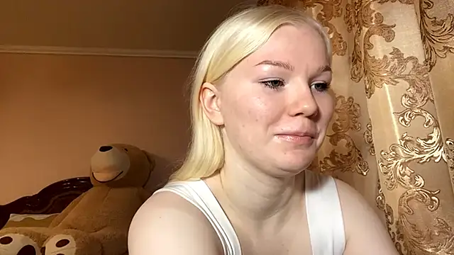 LynellMahe online show from November 30, 10:16 am