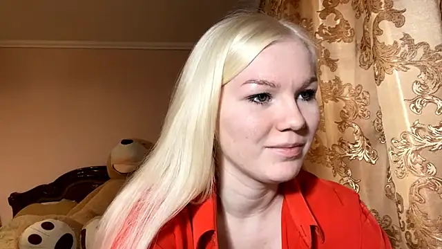 LynellMahe online show from November 29, 9:42 am