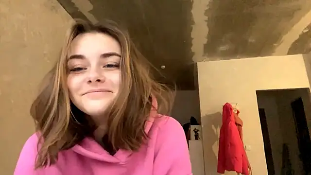 GeralynChiszar online show from November 12, 6:06 am