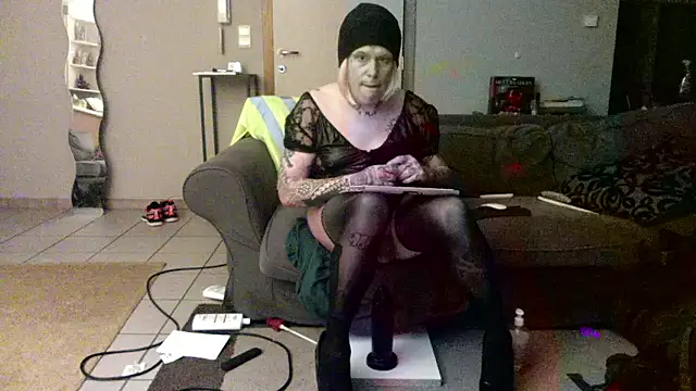 mpbe online show from January 11, 1:34 am