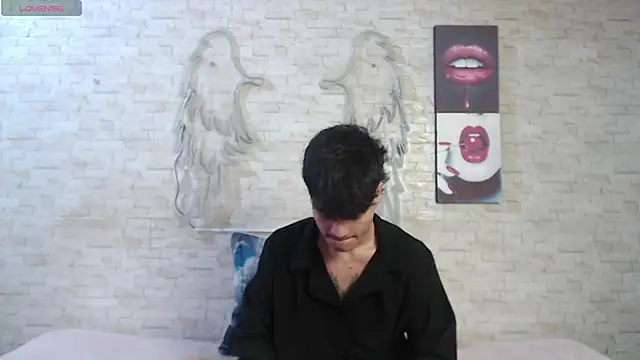 axel milo kairo and noa online show from February 6, 4:25 pm