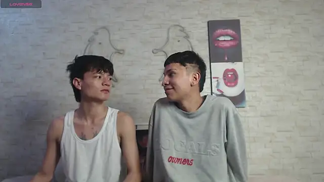 axel milo kairo and noa online show from January 9, 4:25 pm