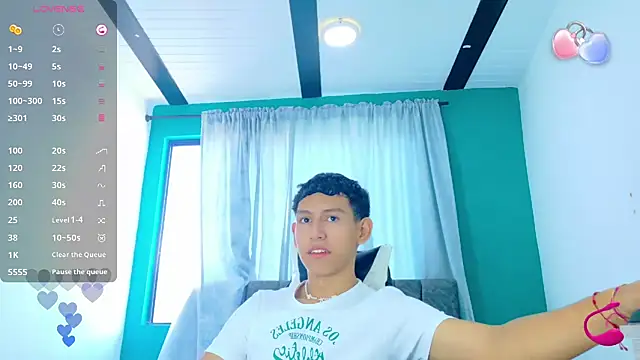 FelipeGonzalezz online show from November 21, 12:48 pm