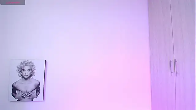 Snapshot of Millie_bobby chatting on May 16, 5:23 pm Millie bobby online show from May 16, 5:23 pm