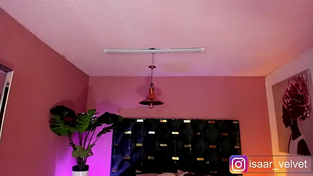 Velvet Dreamss online show from March 23, 12:05 pm