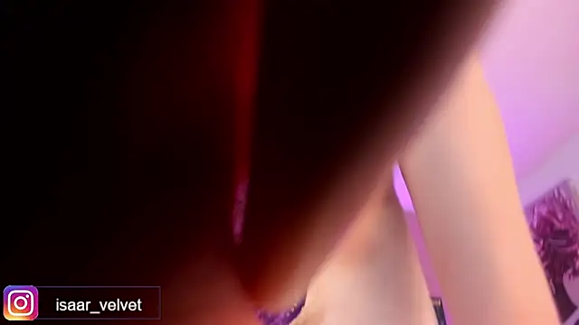Snapshot of Velvet_Dreamss chatting on May 6, 11:36 am Velvet Dreamss online show from May 6, 11:36 am