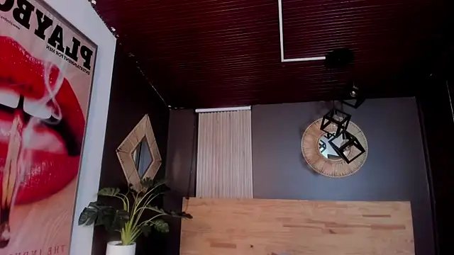 Velvet Dreamss online show from February 14, 12:16 pm