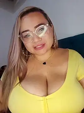 Amber bunnyx01 online show from December 1, 6:58 am