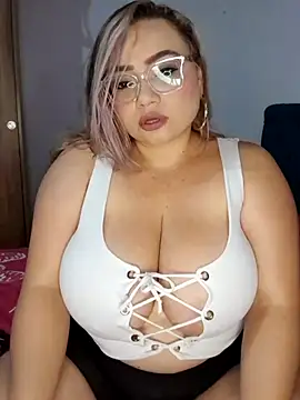 Amber bunnyx01 online show from November 29, 4:45 am