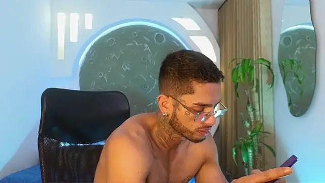 Alanrodgers online show from March 8, 11:57 am