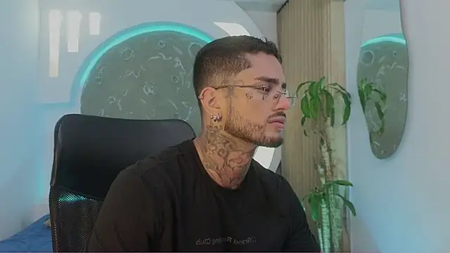 Alanrodgers online show from March 23, 11:43 am