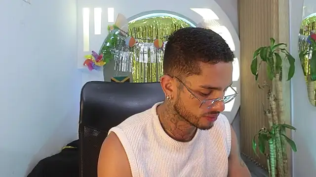 Alanrodgers online show from April 12, 11:35 am