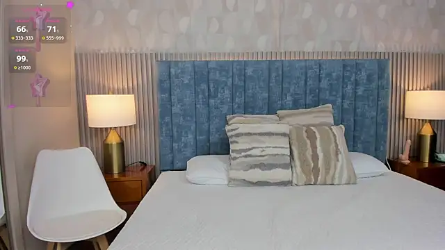 MIss  sammy  online show from December 16, 11:25 am