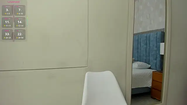 MIss  sammy  online show from January 8, 11:27 am