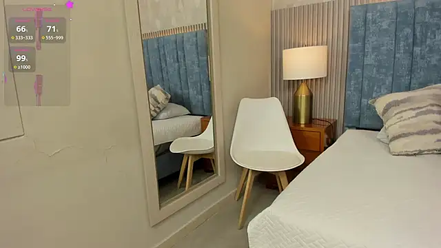 MIss  sammy  online show from December 2, 11:34 am