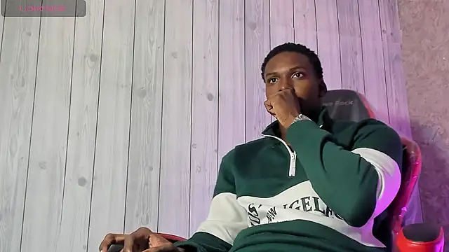 Snapshot of mike_aly chatting on January 11, 1:40 pm mike aly online show from January 11, 1:40 pm